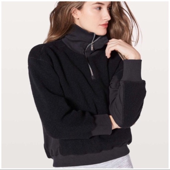 Women’s Lululemon Black Stand Out Sherpa 1/2 Zip Size 12 - Picture 2 of 13